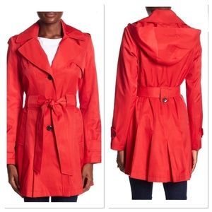 Via Spiga Trench/Rain Cost